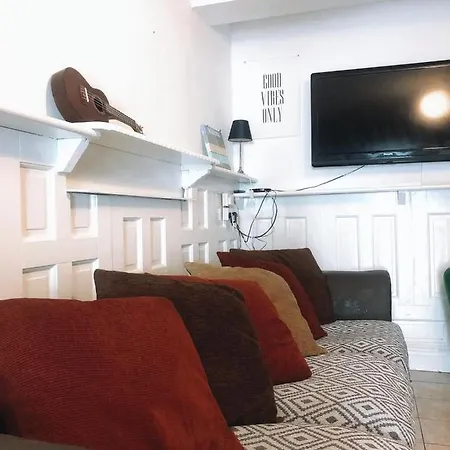 Albergue -beach -surf-