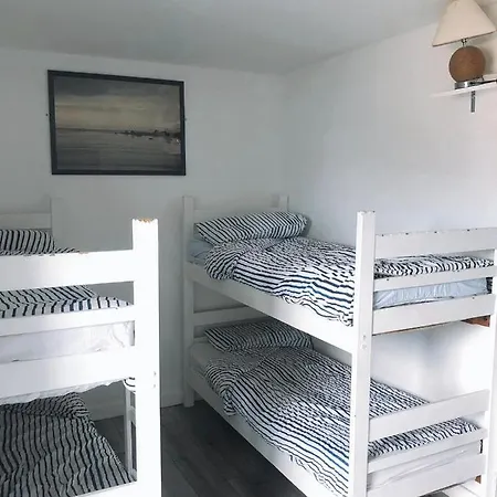 Albergue -beach -surf- Lahinch
